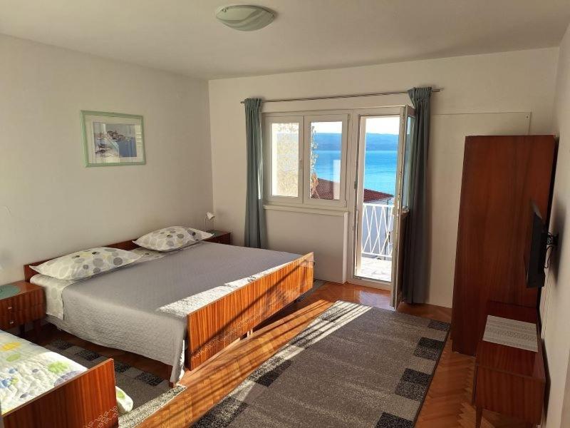 Apartment In Omis With Sea View, Balcony, Air Conditioning, Wi-Fi Exterior photo